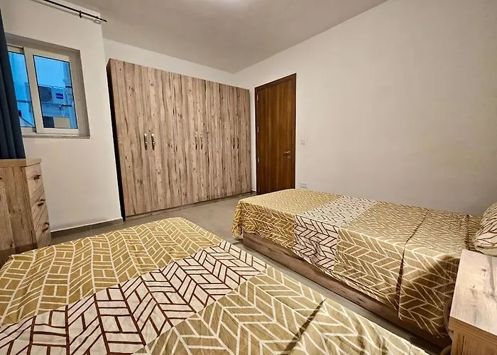 Sleeps 6 Spacious St Pauls Bay *